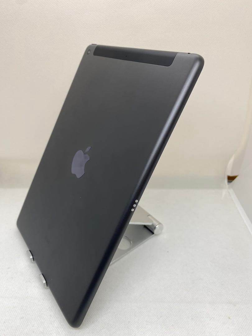 iPad 第9世代 64GB Wi-Fi + Cellular 42362