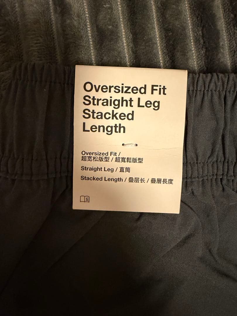 新品未使用　ナイキテックメンズ ウーブンオープンヘムパンツ　Mサイズ