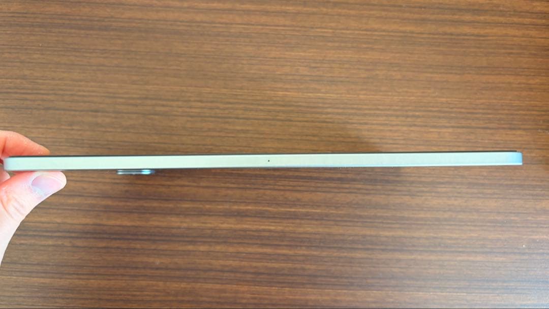 iPad Pro 11インチ 第4世代　キーボードケース&カバー