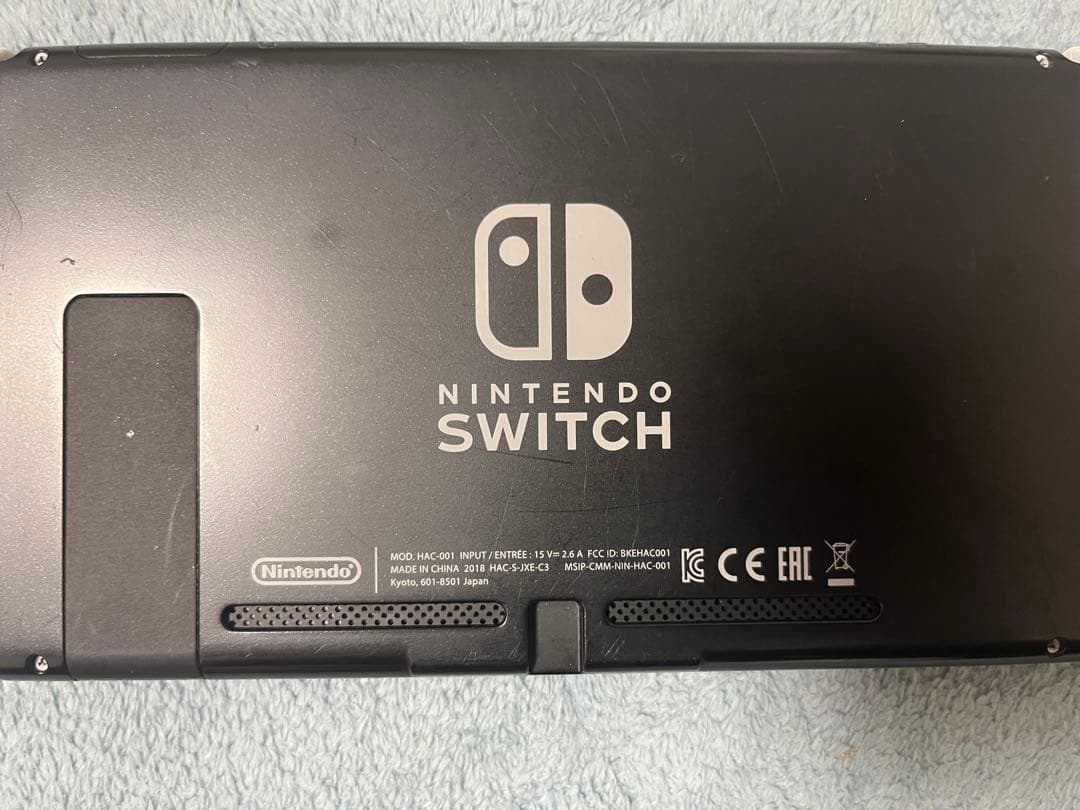 【現状品】Nintendo Switch2017年製　本体のみ