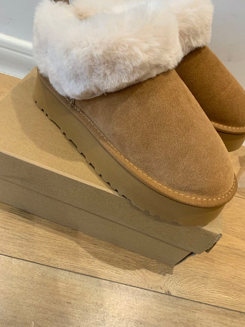 UGG アグ　ムートンブーツ　タゼル　厚底　美品♡