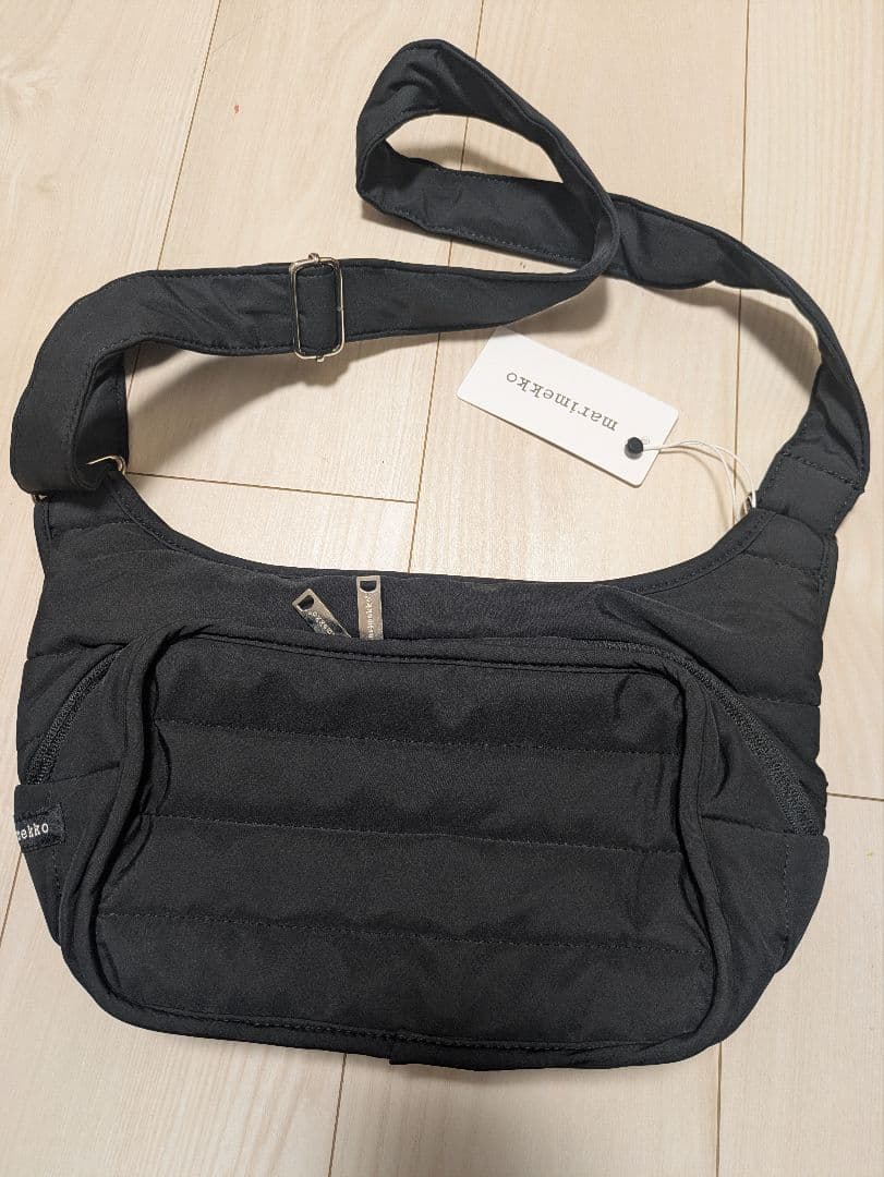 marimekko Billie ショルダーバッグ ブラック