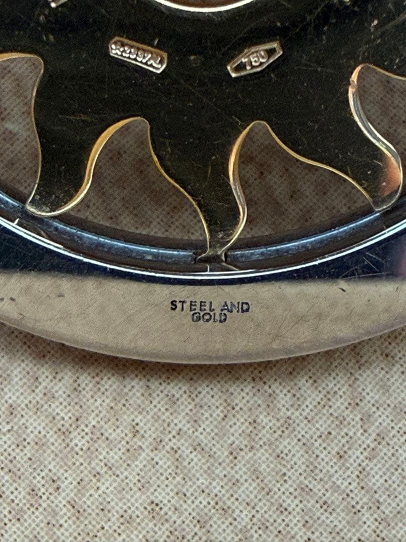 BVLGARI スチールとゴールド ペンダント