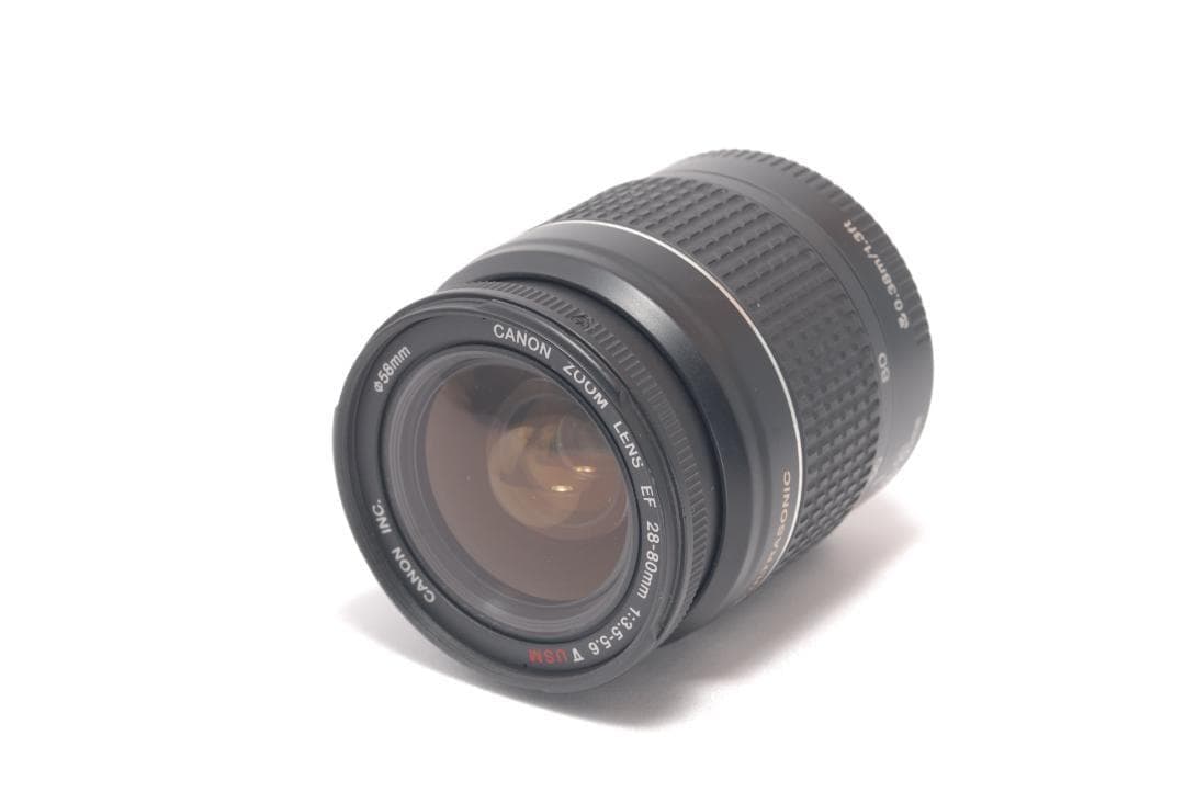 ⭐️はじめてのカメラに⭐️Canon Kiss X2 キャノン　デジタル一眼