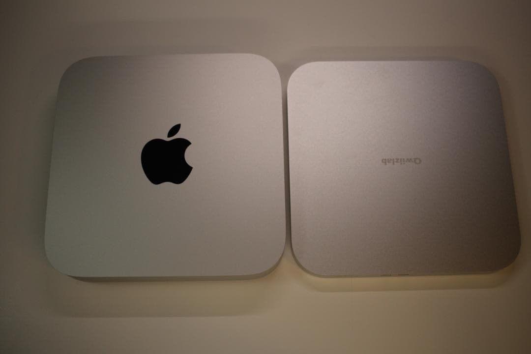 Apple Mac mini M2 8/256GB + Dock(512GB付)