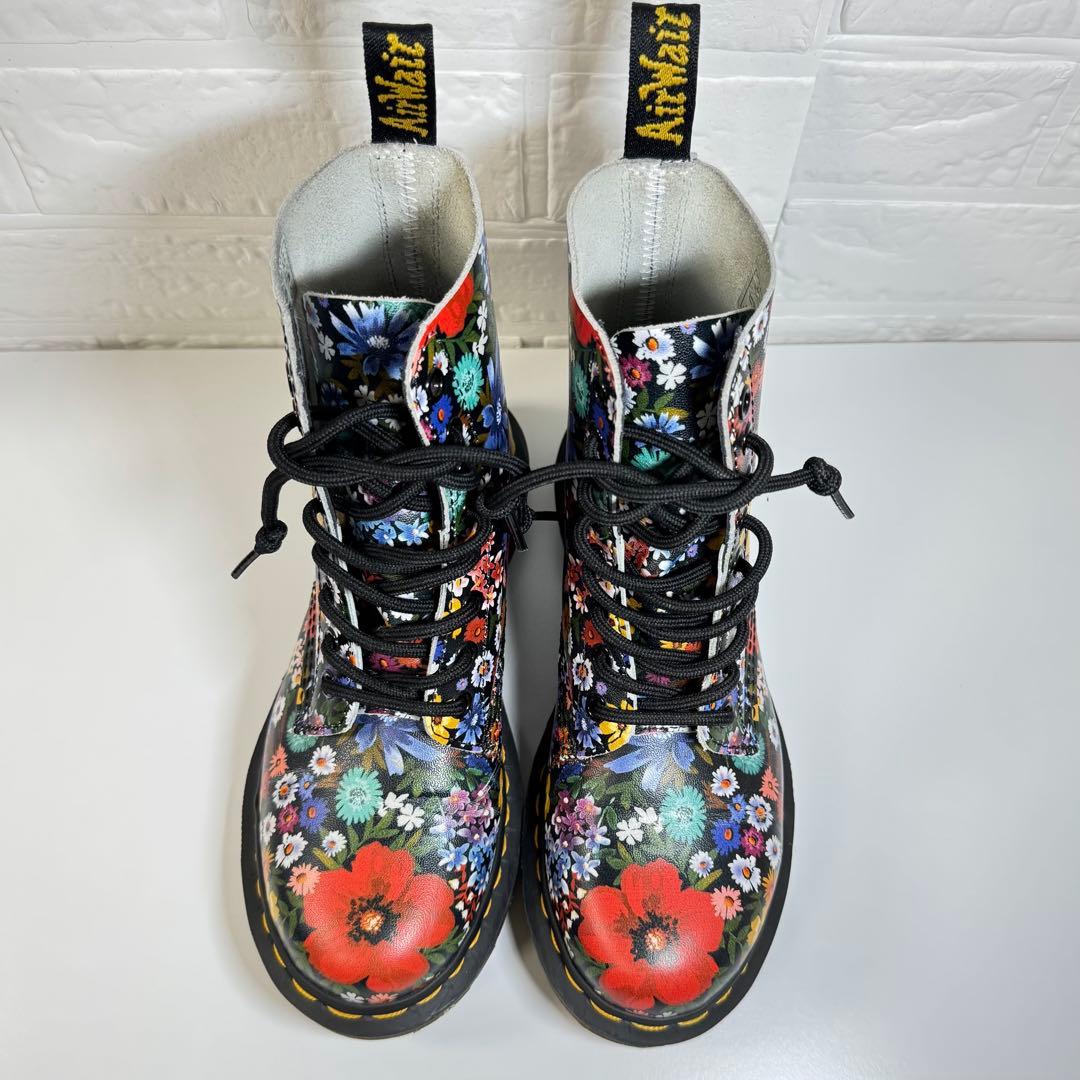 【KIKIさん専用】Dr. Martens 花柄ブーツ ８ホール パスカルUK4