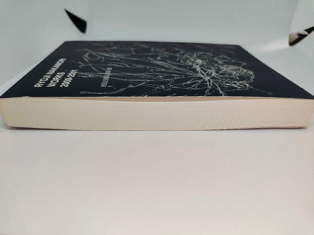 RYOJI NAKAMORI WORKS 2009-2011 中森良治　原画集