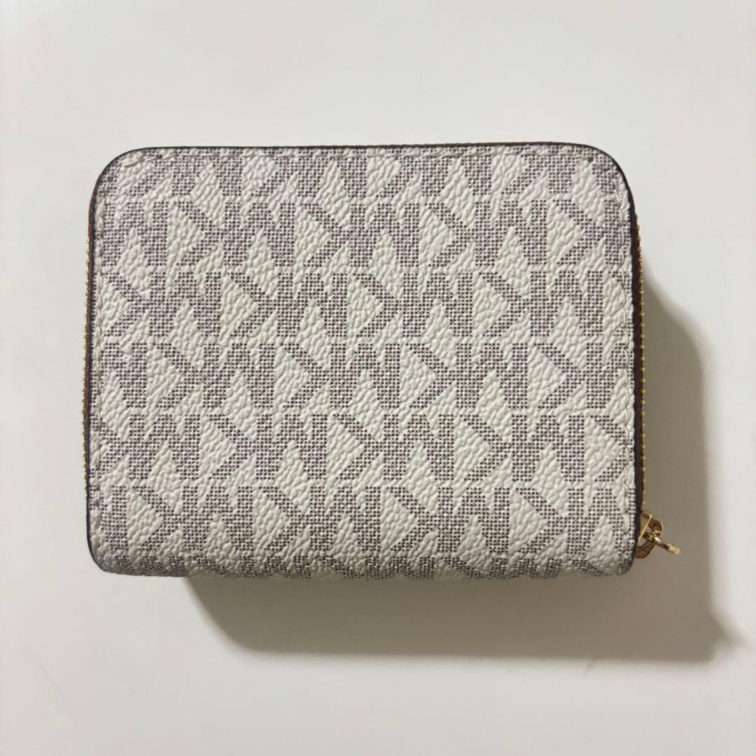 新品　MICHAEL KORS モノグラム三つ折り財布