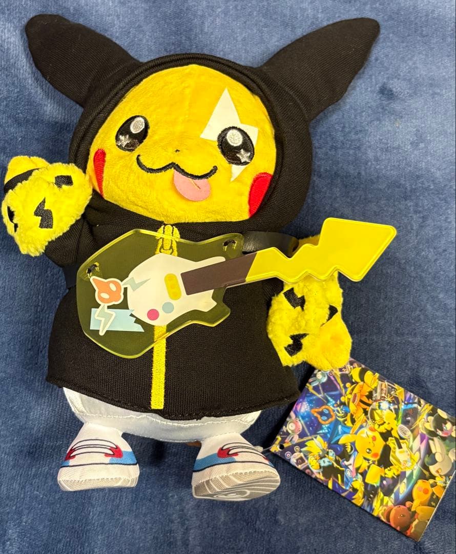 ポケモンセンターオリジナル　ピカチュウ　バンドフェス　ギター　ぬいぐるみ