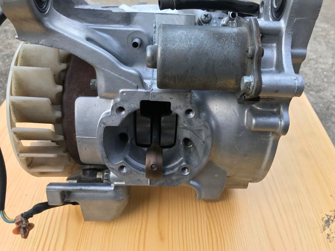 ライブディオ　エンジン　オーバーホール品　HONDA AF34