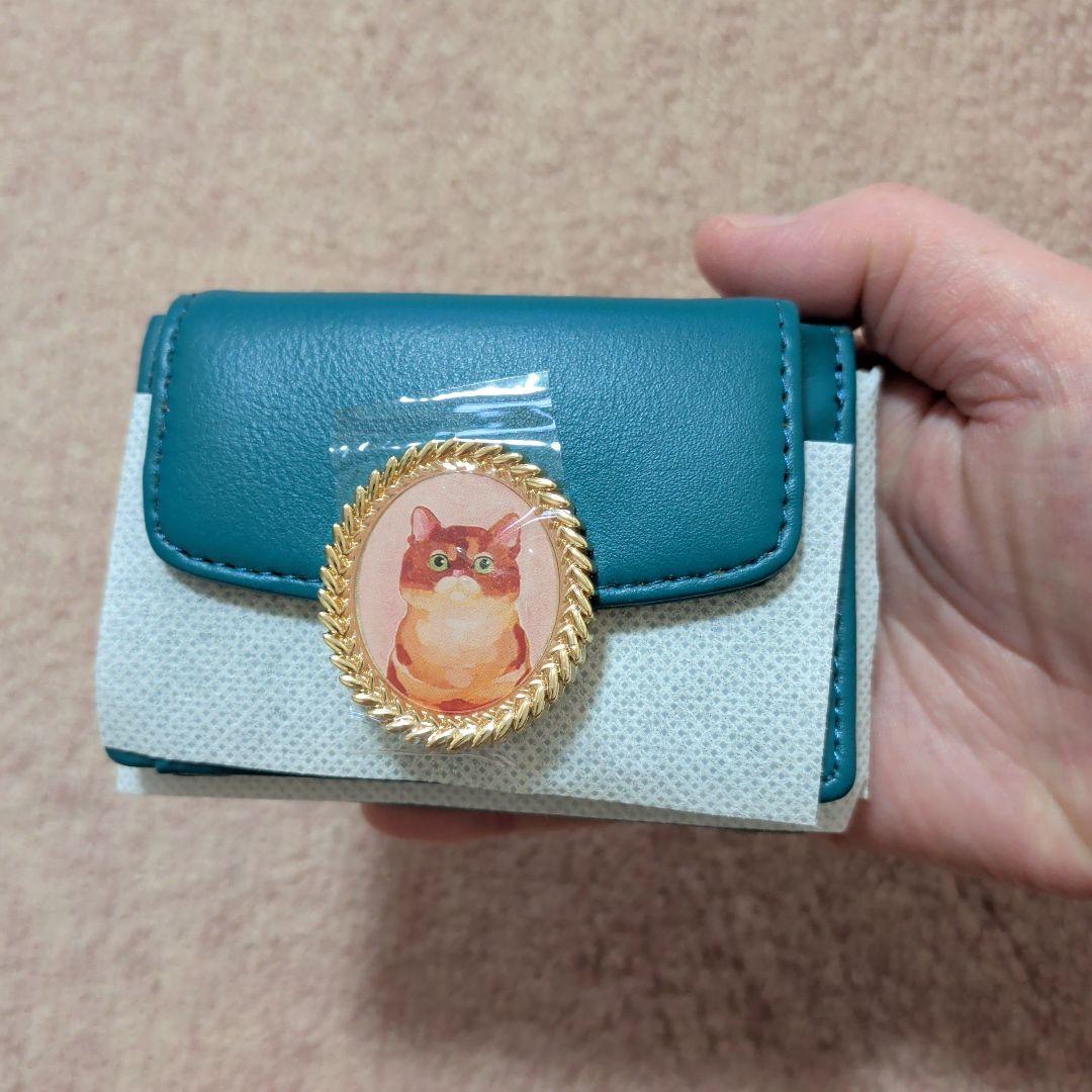 新品・未使用品　PAUL & JOE　三つ折りミニ財布　CAT BROOCH　緑