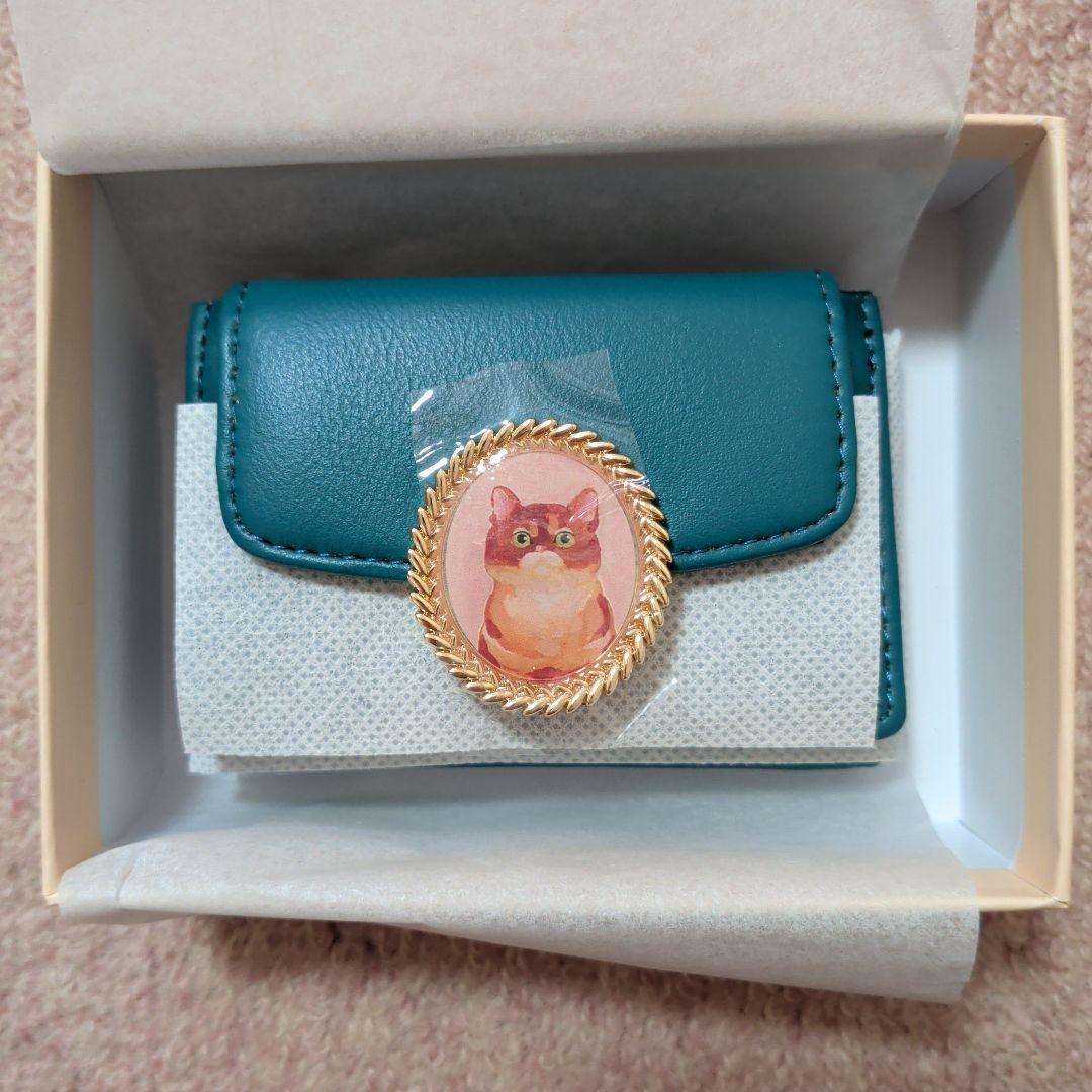 新品・未使用品　PAUL & JOE　三つ折りミニ財布　CAT BROOCH　緑