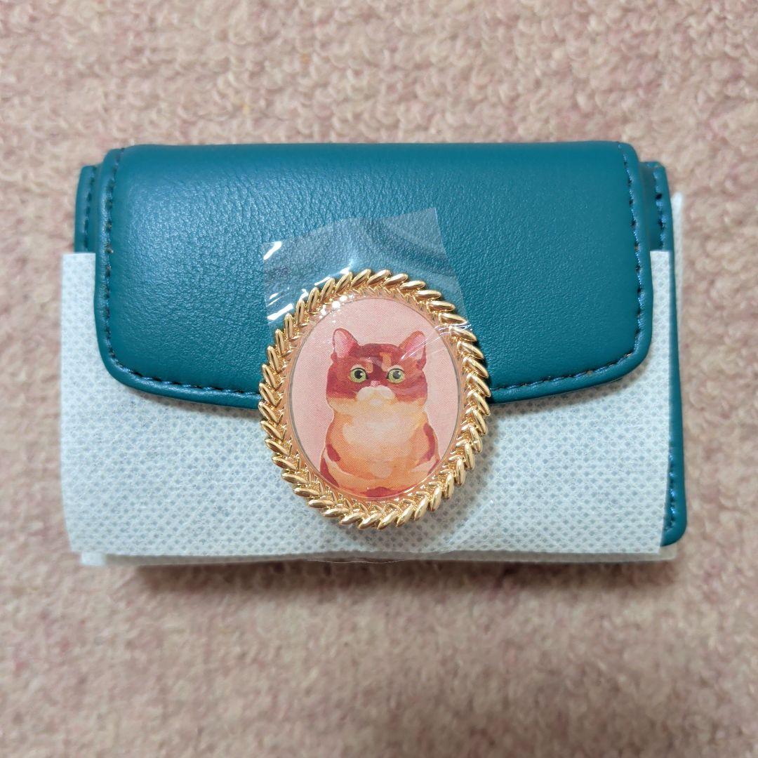 新品・未使用品　PAUL & JOE　三つ折りミニ財布　CAT BROOCH　緑