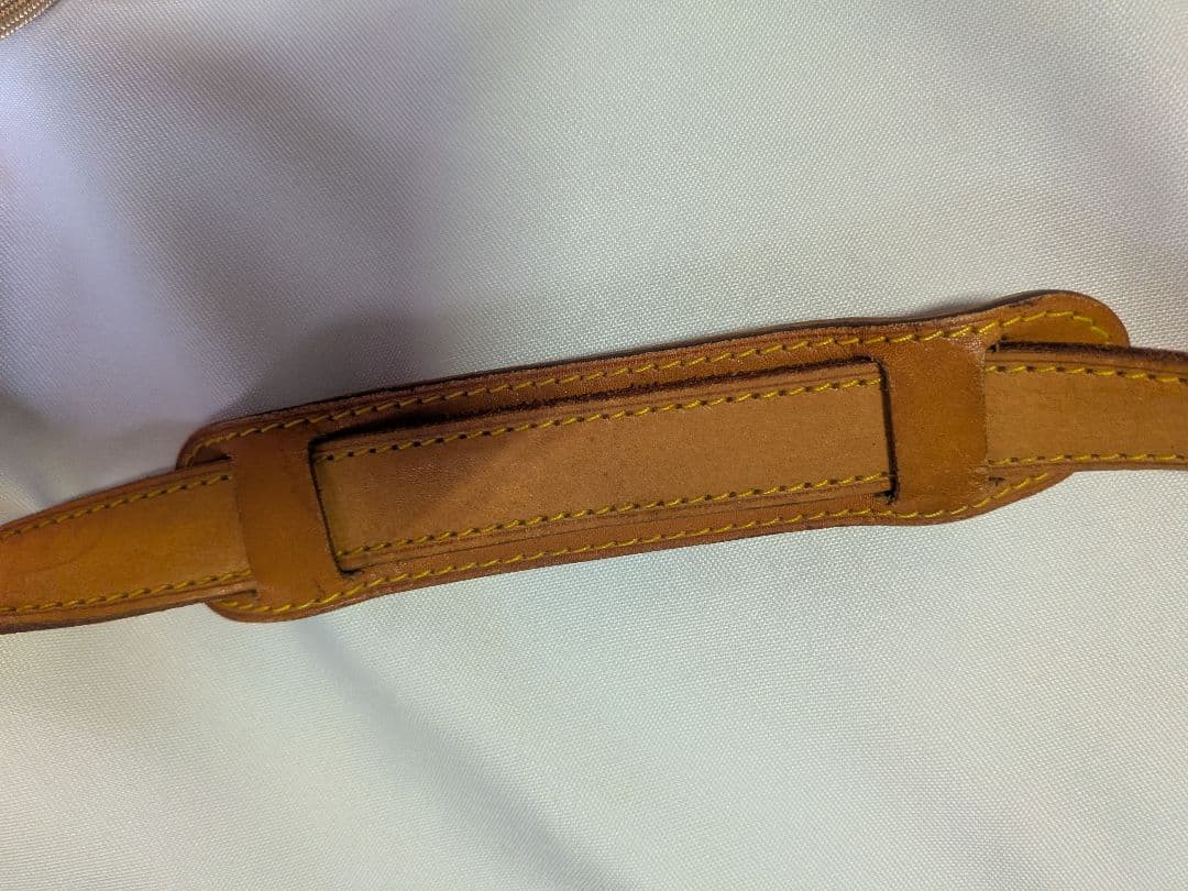 ルイヴィトン LOUIS VUITTON キーポル・バンドリエール 60
