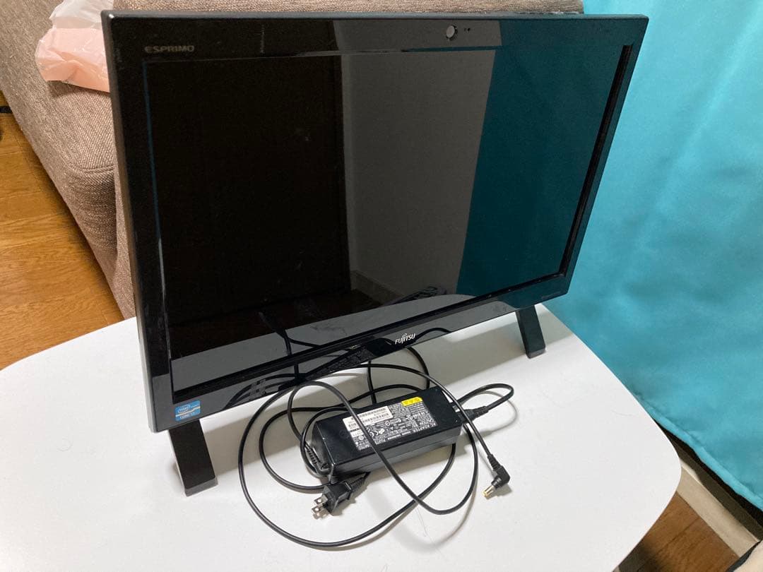 ESPRIMO FH56/MD （FMVF56MDP）一体型　デスクトップ　PC