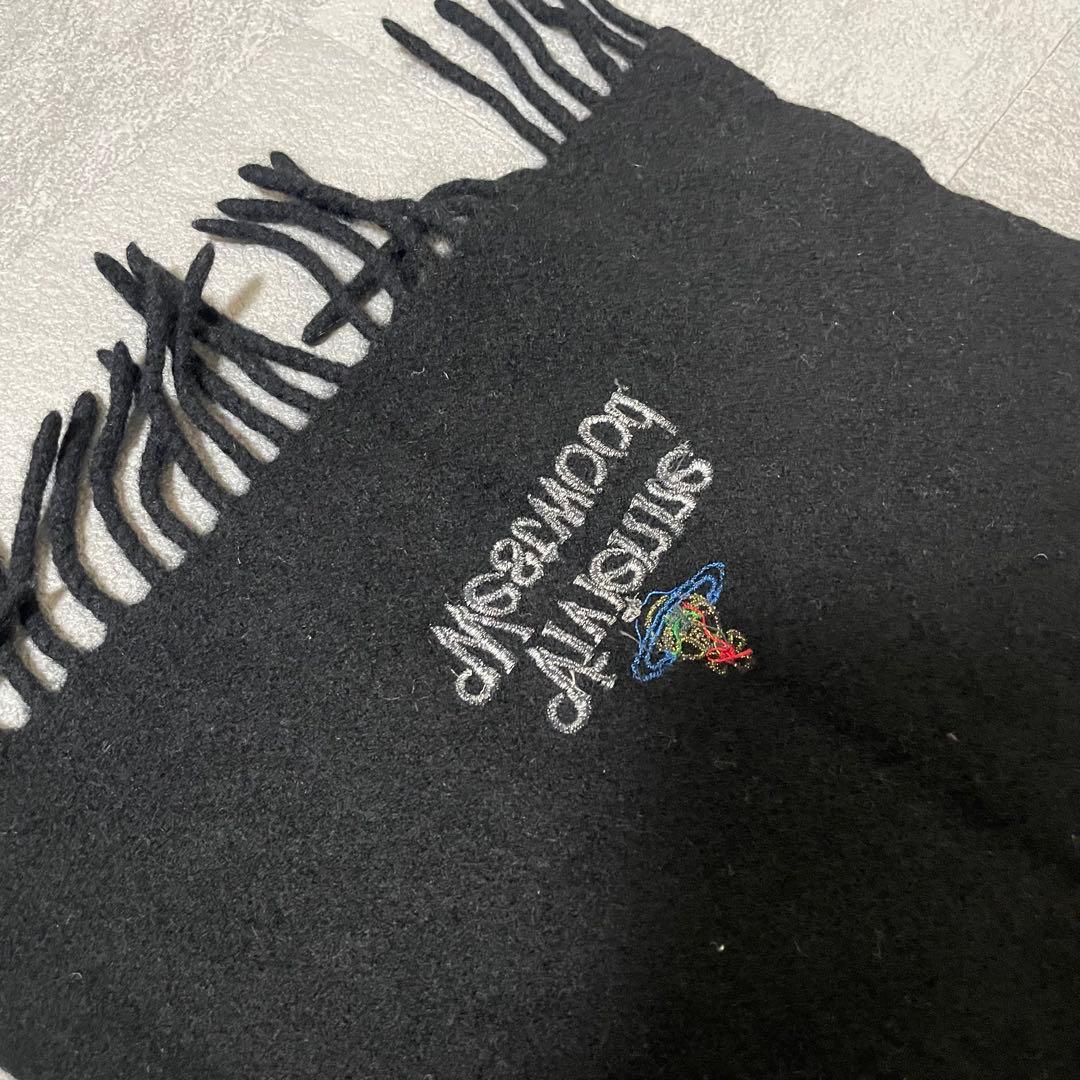 美品 Vivienne Westwood マフラー ブラック ウール ロゴ刺繍