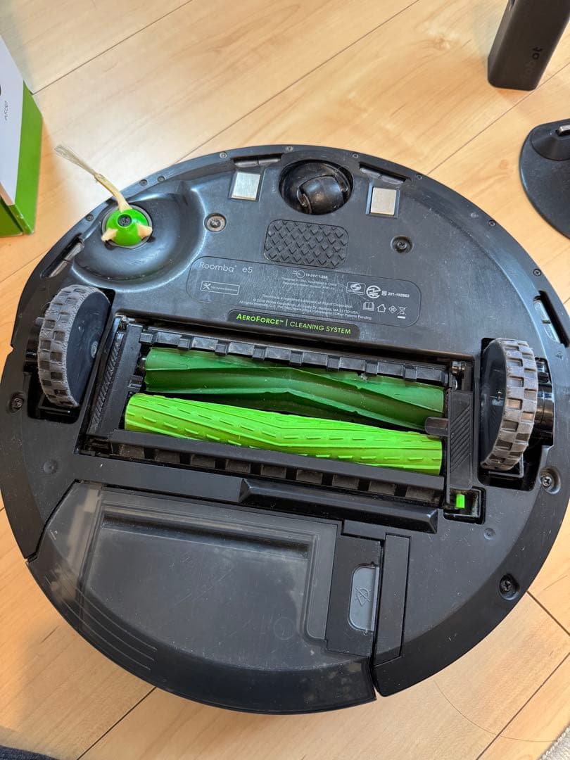 iRobot Roomba e5 掃除済・動作OK✨替えパーツ付きでお得！