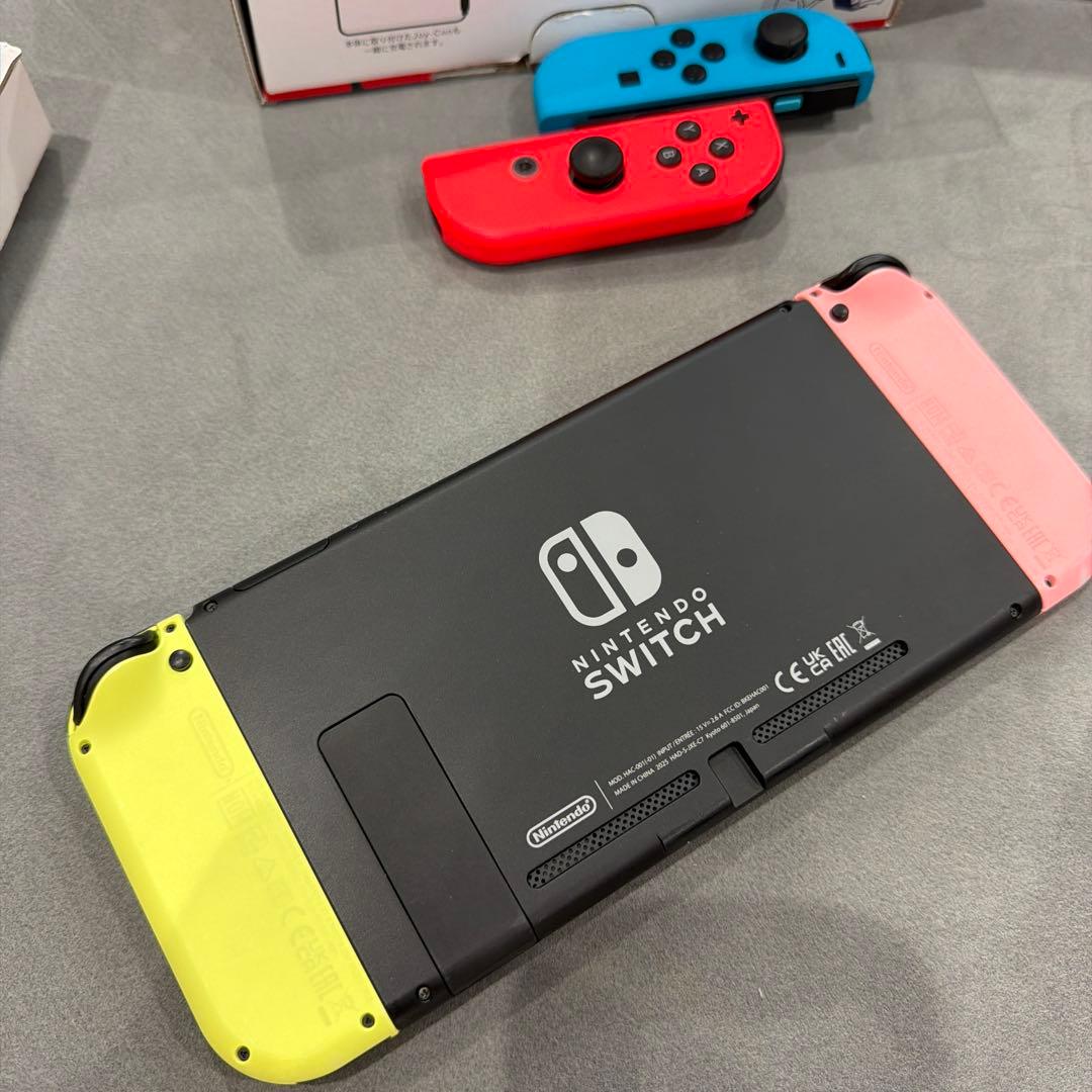 【付属品完備】Nintendo Switch 本体　Joy-Con2種付属