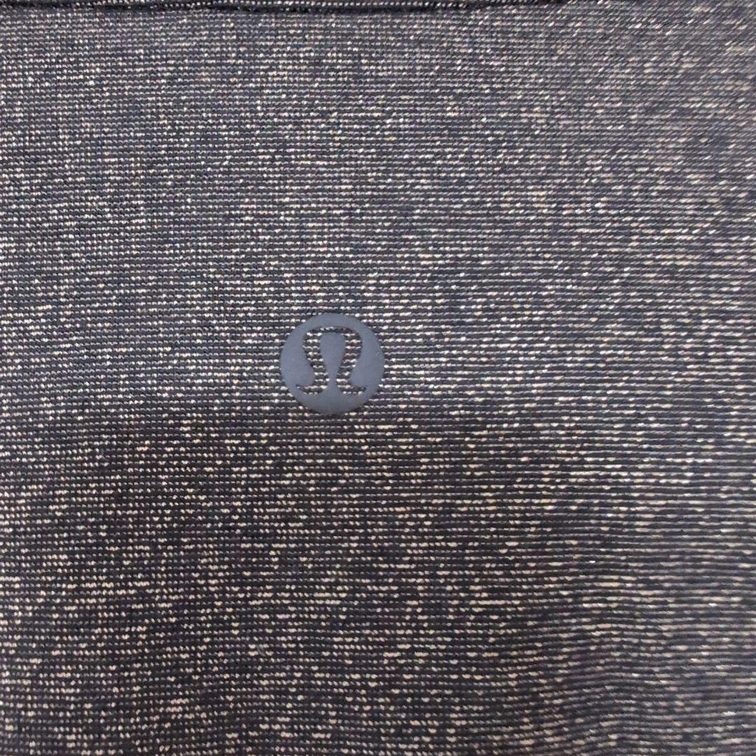 Lululemon 黒　金ラメ　 ヨガウエア　ALOHA　Tシャツ2点まとめ売り