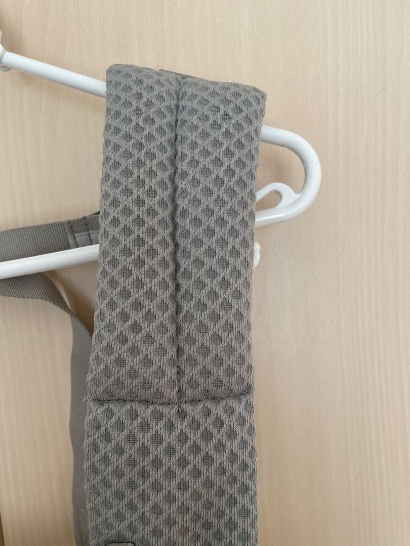 【美品】エルゴ　オムニブリーズ　パールグレー