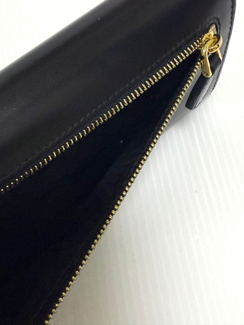 未使用保管品♪ 京都大丸購入品 プラダ 長財布 サフィアーノ二つ折り長財布