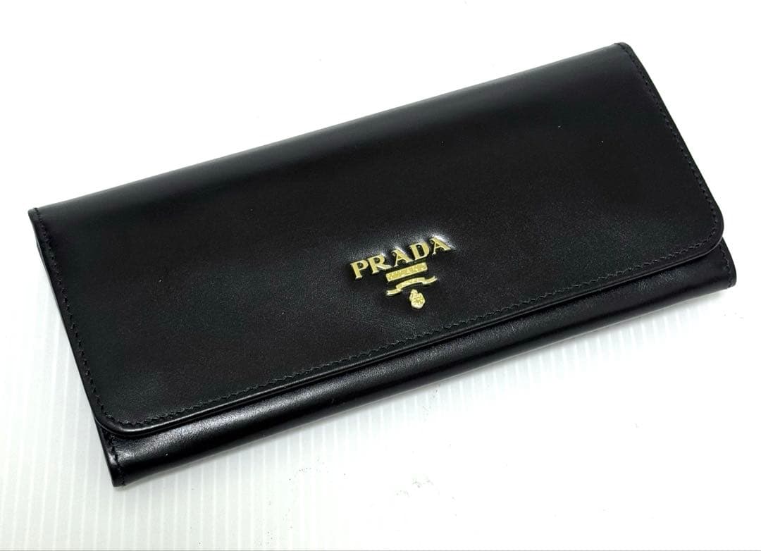 未使用保管品♪ 京都大丸購入品 プラダ 長財布 サフィアーノ二つ折り長財布