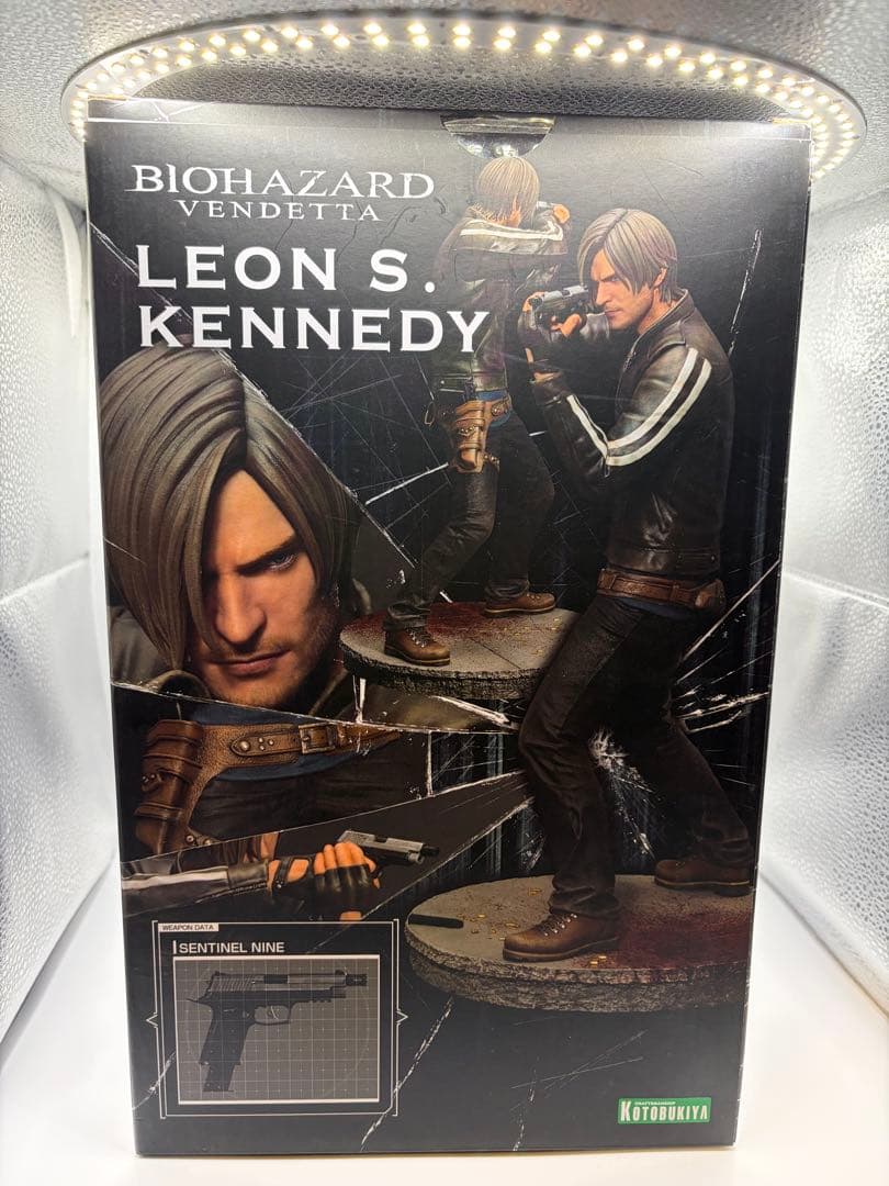 コトブキヤ ARTFX バイオハザード レオン・S・ケネディ フィギュア