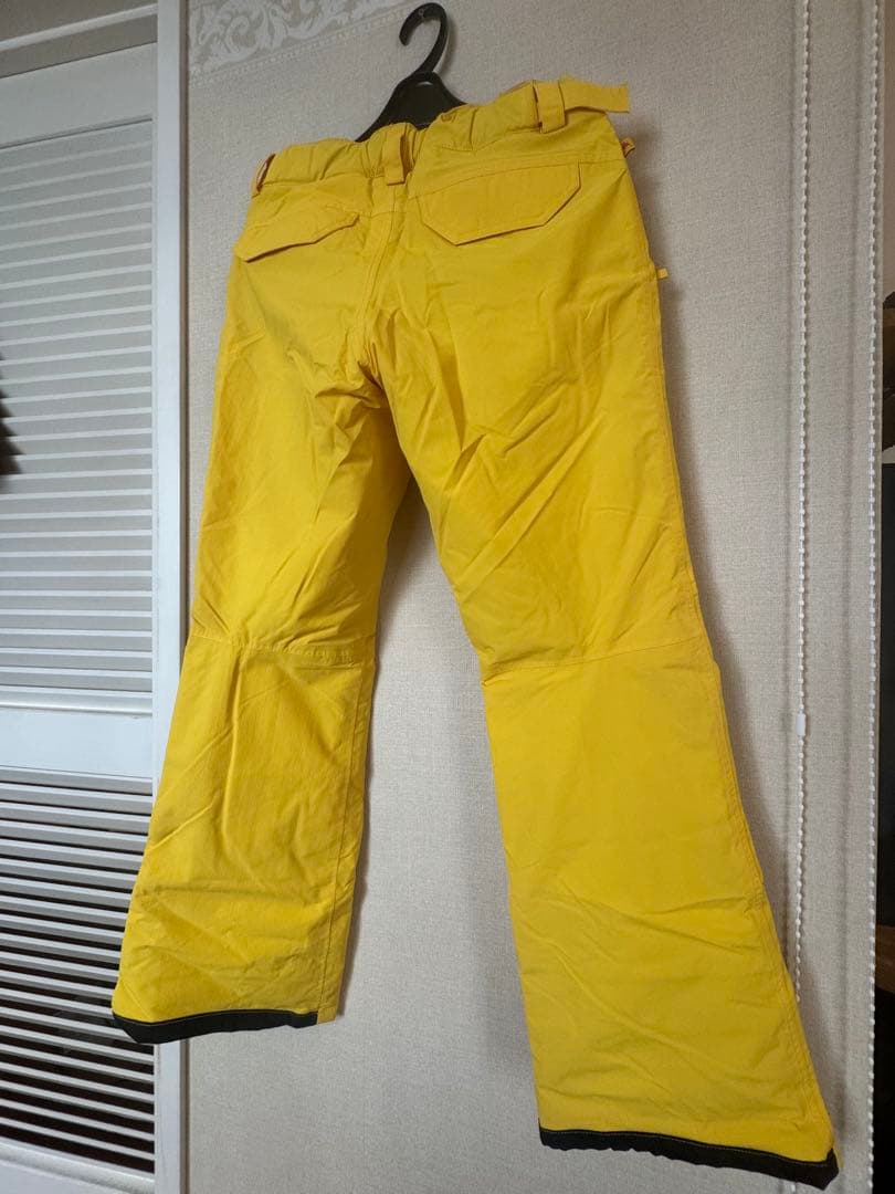 【703専用】 BURTON 子供スノーボードパンツ　新品未使用品