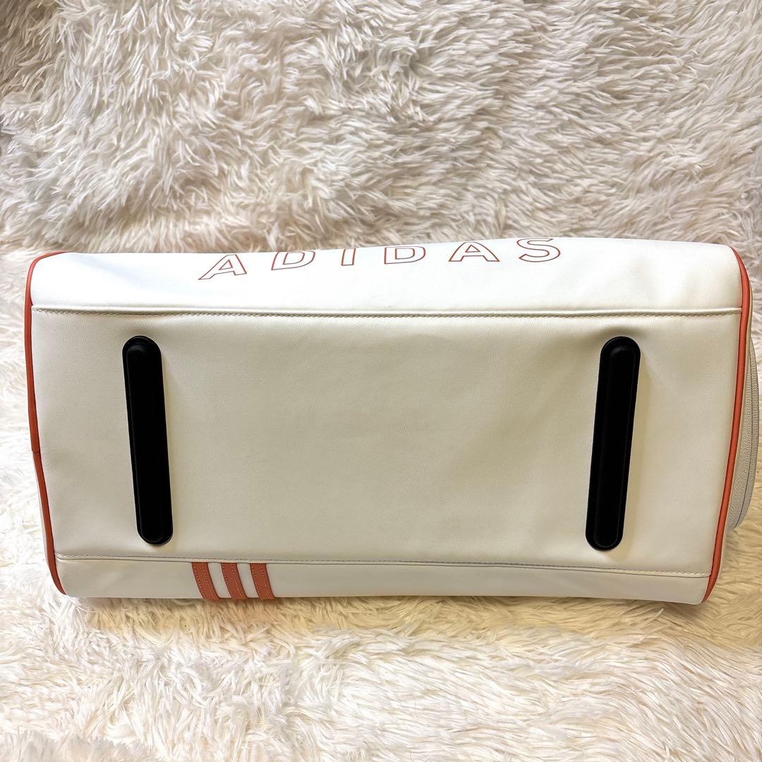 【完売品】アディダス 2023 スリーストライプス ボストンバッグ　IA9643