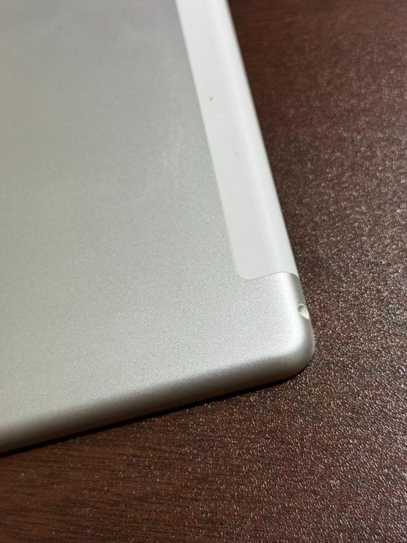 Apple iPad 第8世代 128GB WiFiモデル