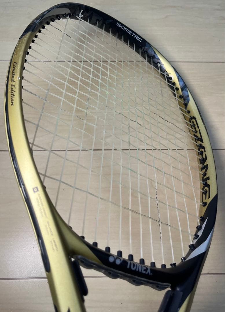 ヨネックスYONEX EZONE98 LIMITED（大坂なおみ選手記念モデル）