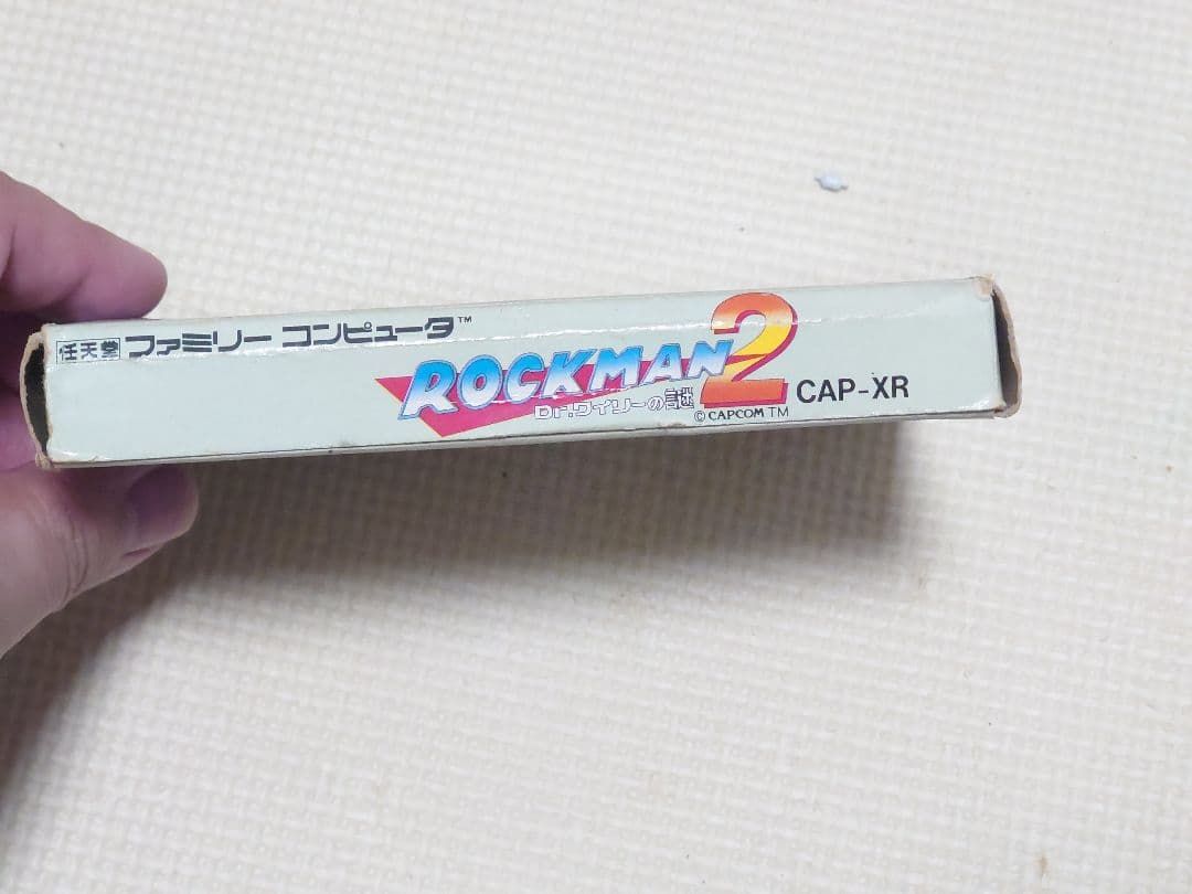 ロックマン2 ファミコン　箱説付