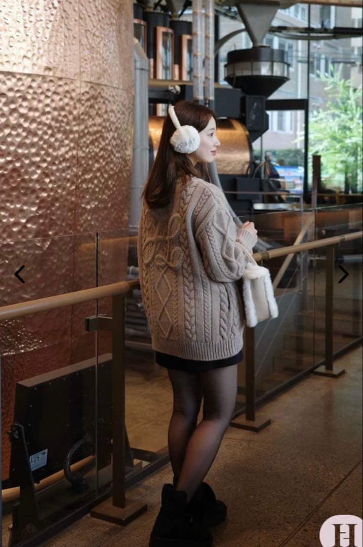 Herlipto ༶ H Boa Cable Knit Cardigan