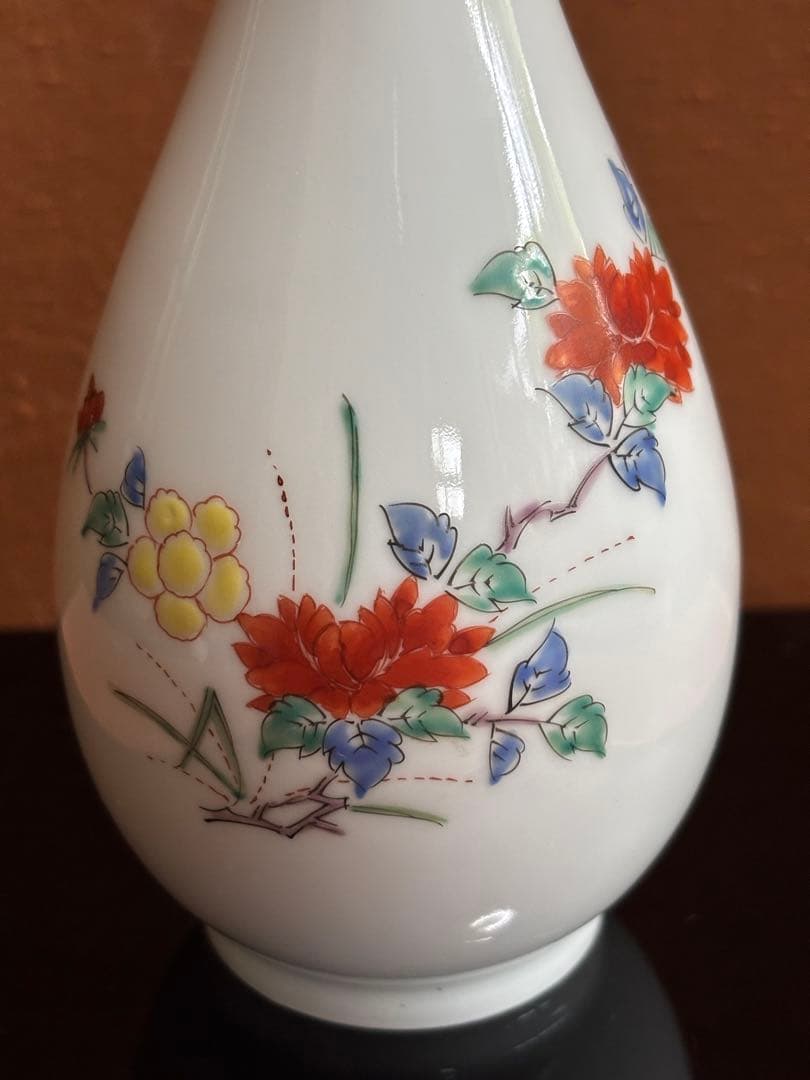 有田名工樋渡陶六作色絵牡丹花文鶴首瓶　検萬二　忠右衛門