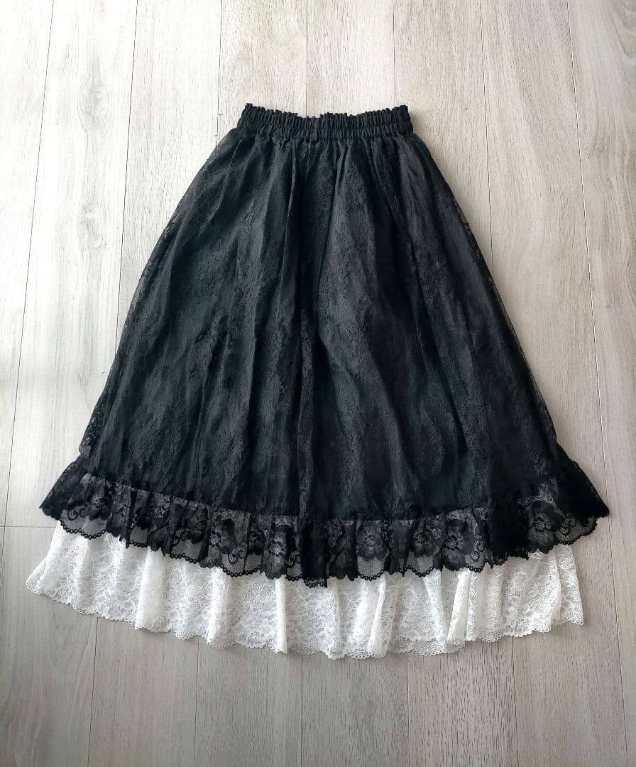 axes femme グラデレースフリルスカート