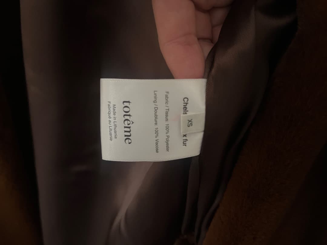 Lexi美品【totemeのエコファーコート】