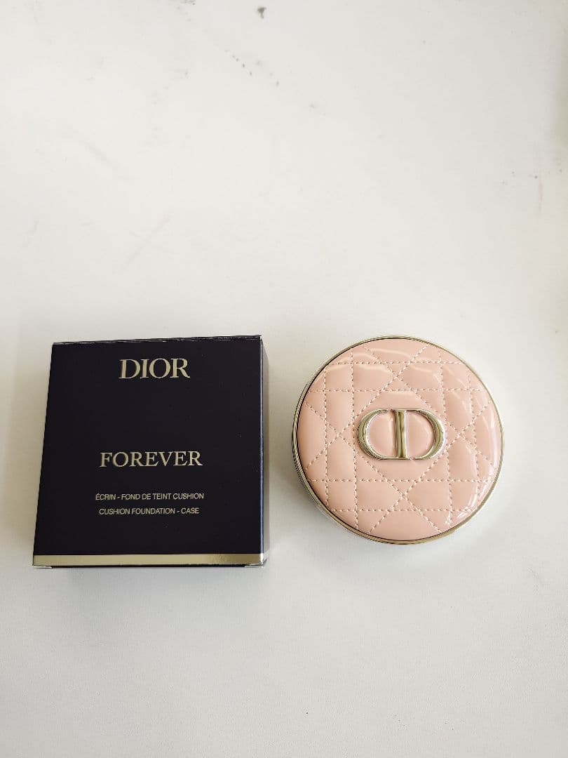 【新品未使用】Dior　クッション　メイクアップベースとケースセット