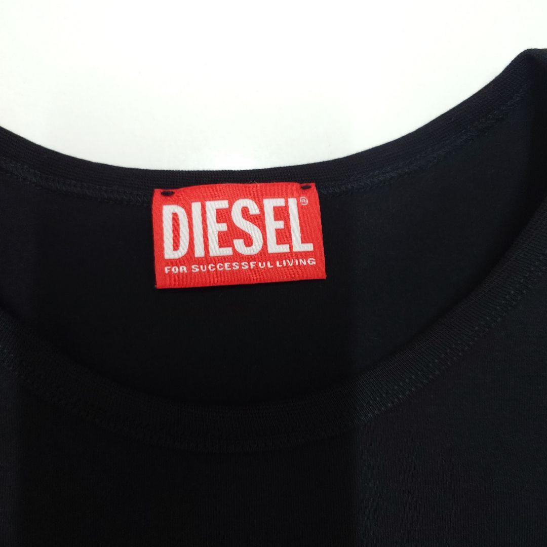 DIESEL 黒 半袖Tシャツ