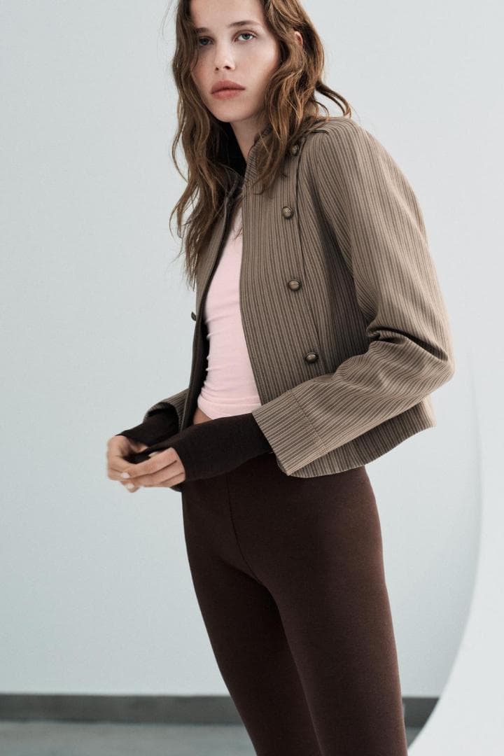 完売品 ZARA ストライプ柄フィットブレザー S ナポレオン