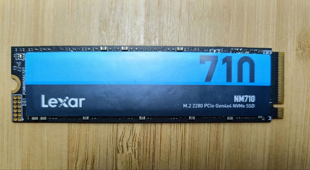 内蔵型SSD Lexar NM710 2TB M.2 2280 NVMe SSD
