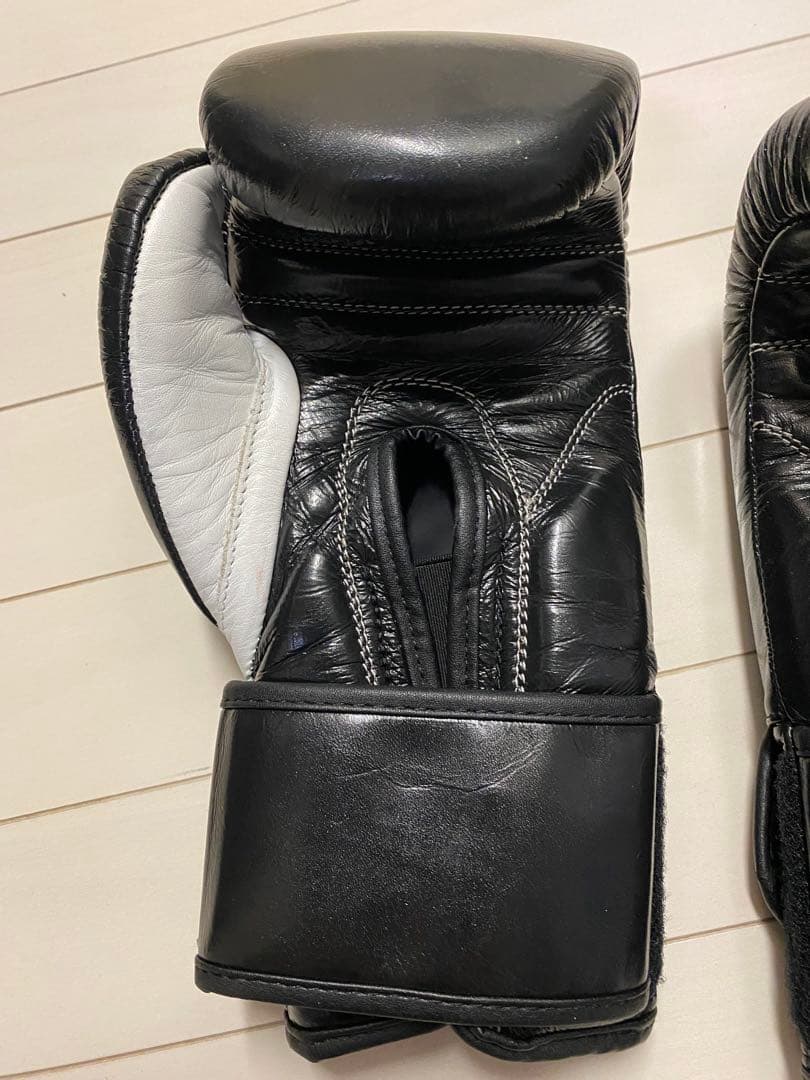 【美品】CLETO REYES ボクシンググローブ 10 oz ブラック