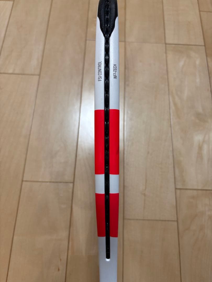 Babolat ピュアストライク 98