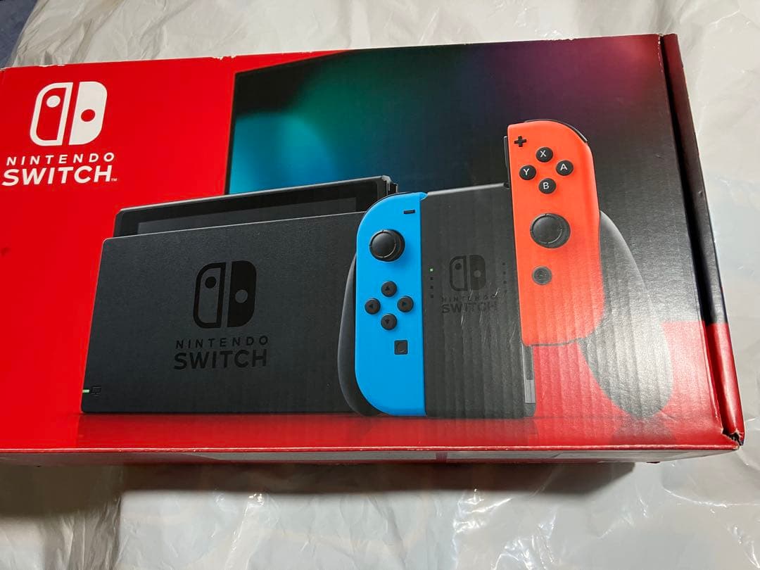 中古 Nintendo Switch 本体と箱のみ
