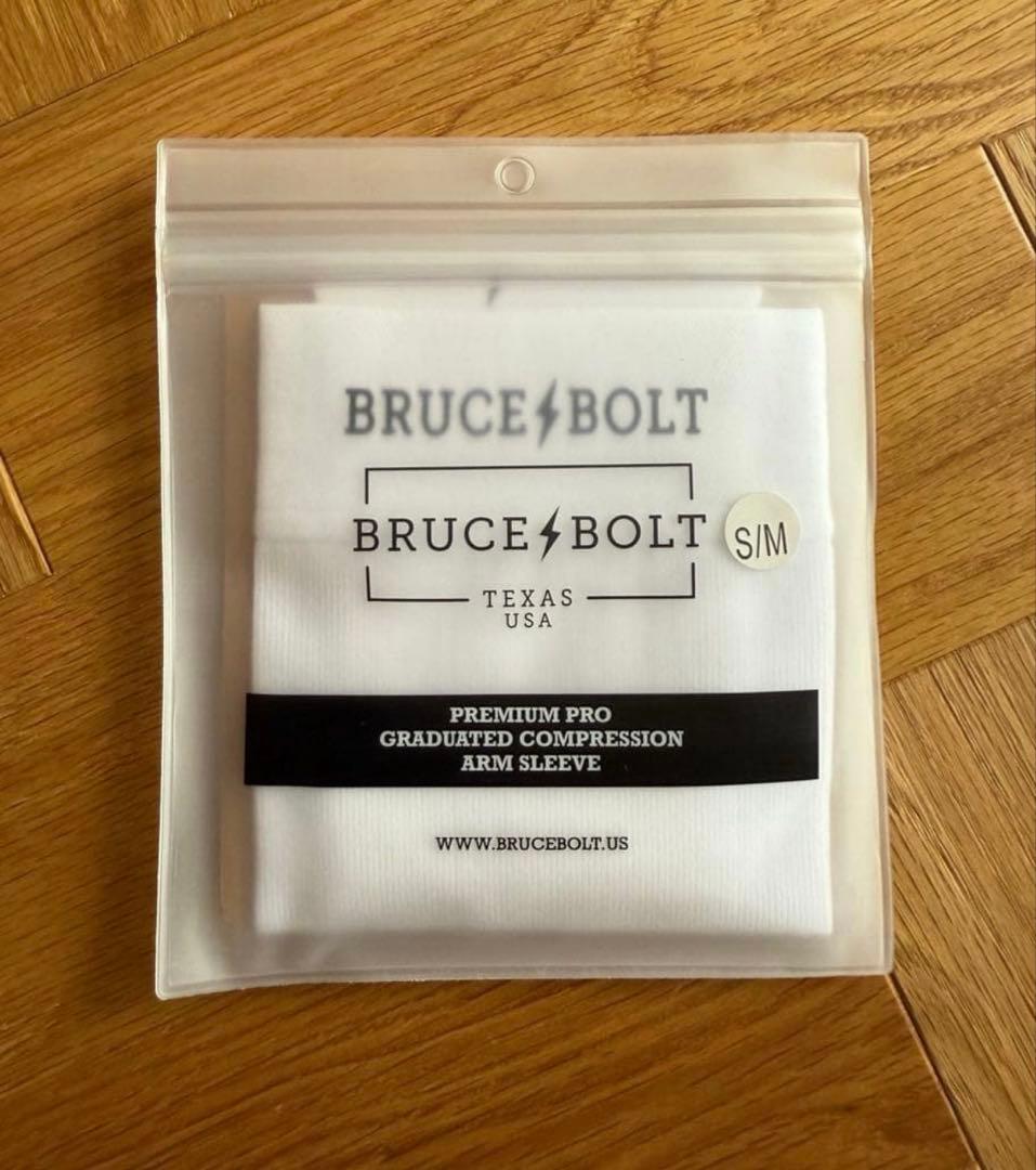 BRUCE BOLT PREMIUM PRO アームスリーブ S/M ホワイト