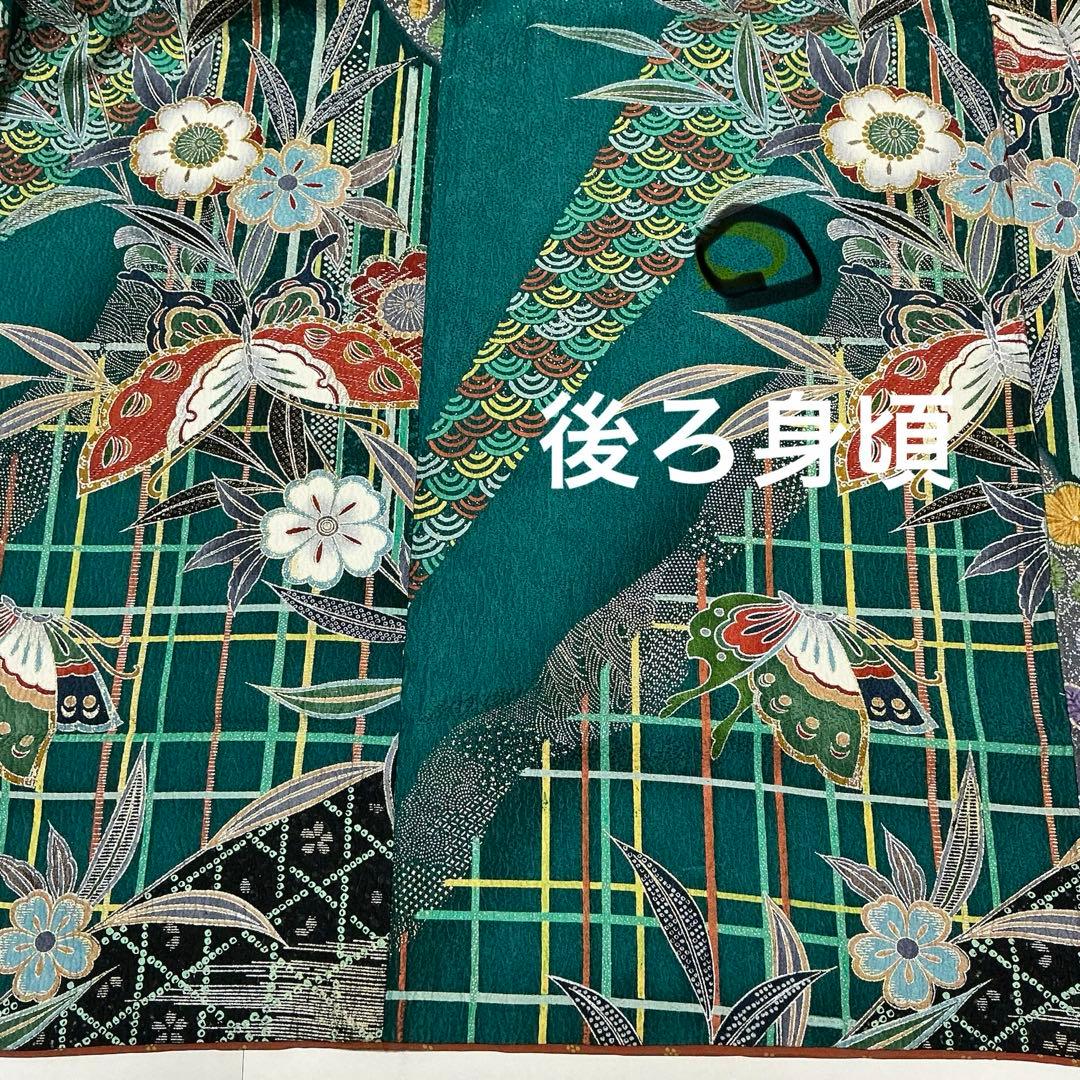 b762 正絹　振袖　蝶　銀彩　着物