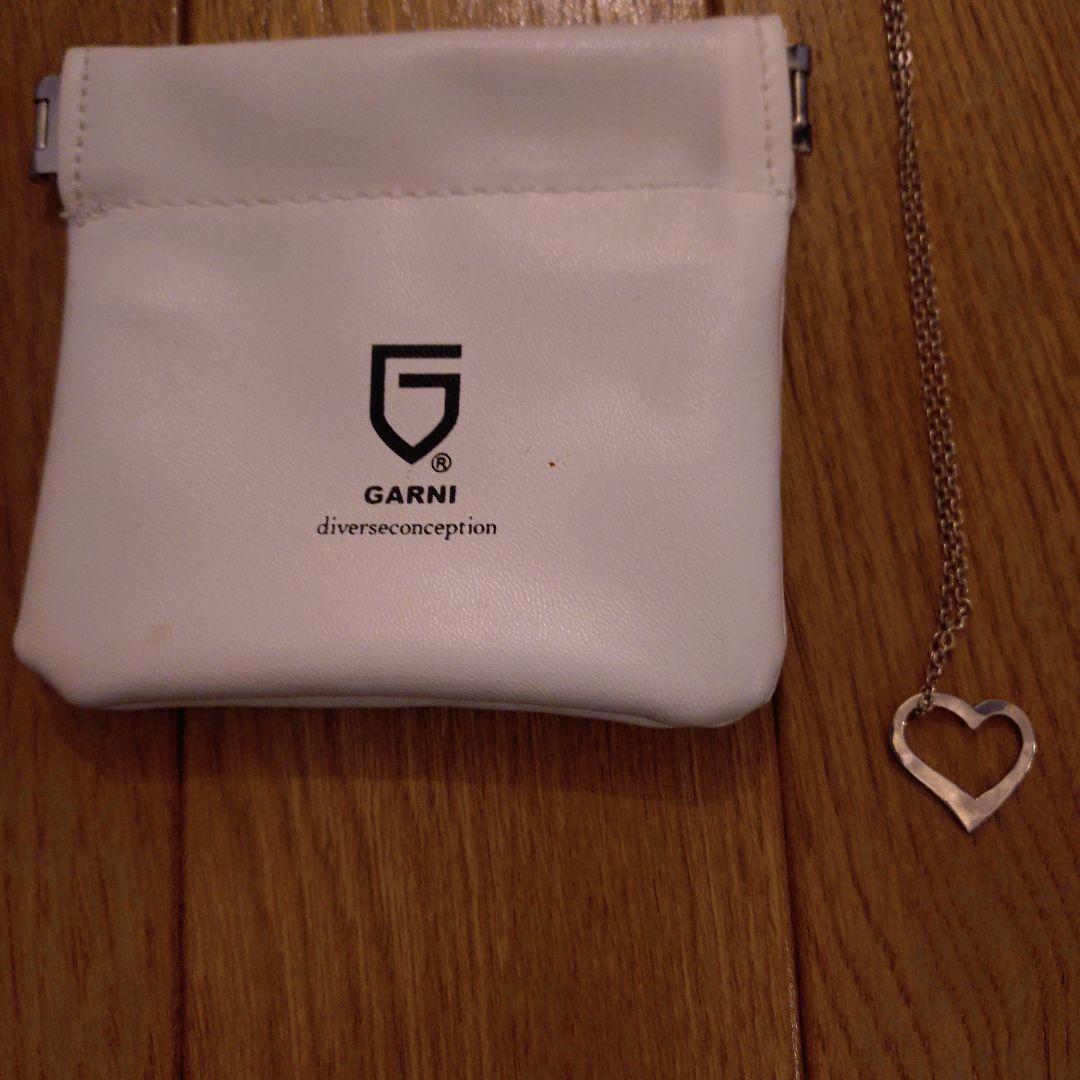 GARNI シルバー ハート型ネックレスユニセックス