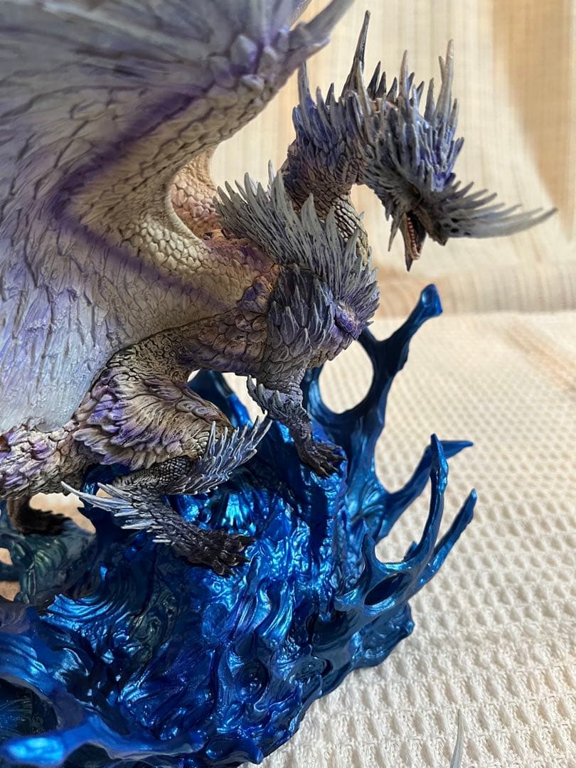 ジャンク品　モンスターハンター　クリエイターズモデル　イヴェルカーナ　MHWI