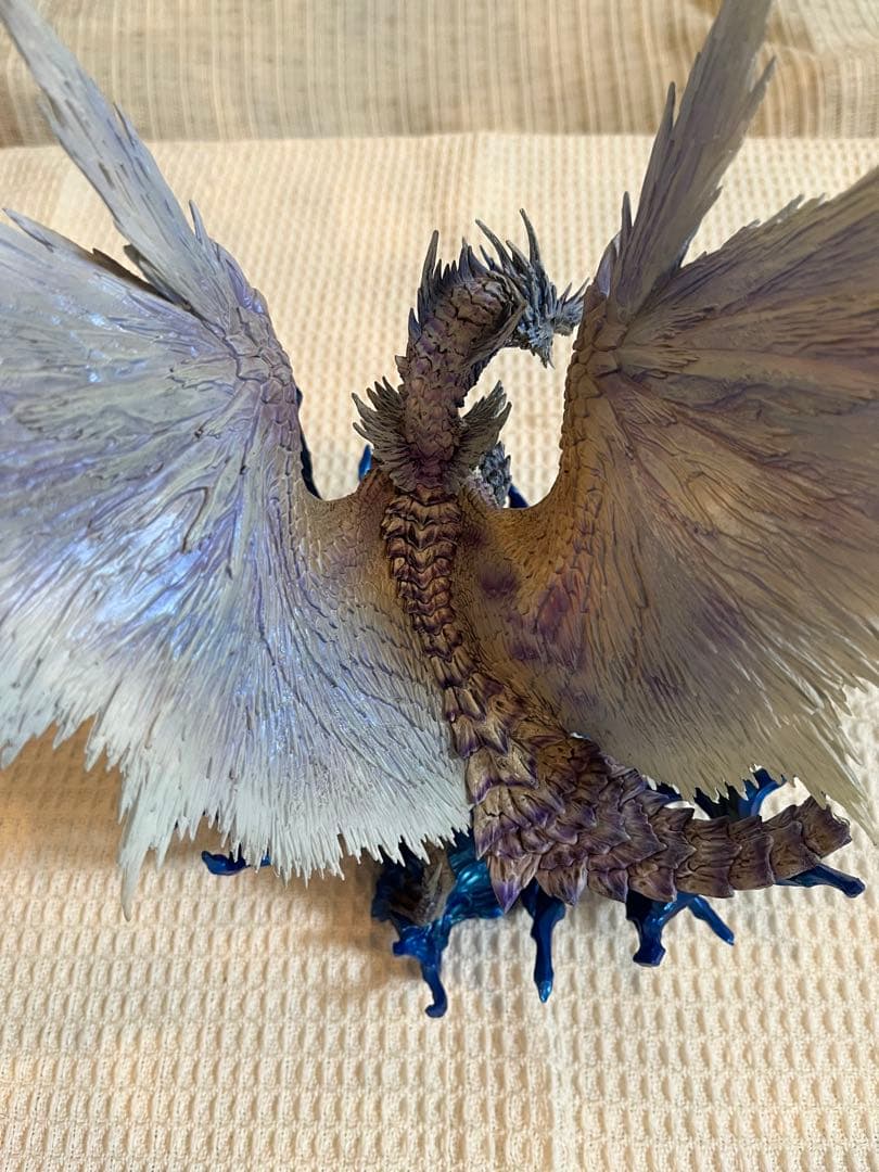 ジャンク品　モンスターハンター　クリエイターズモデル　イヴェルカーナ　MHWI