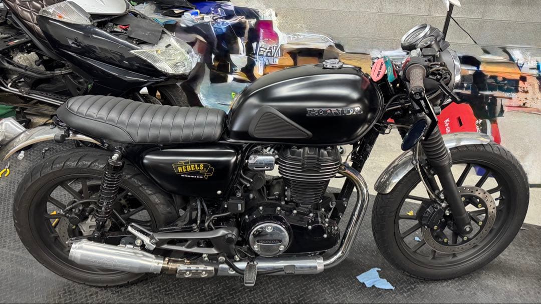 GB350　ショートフラットシート(タックロール)