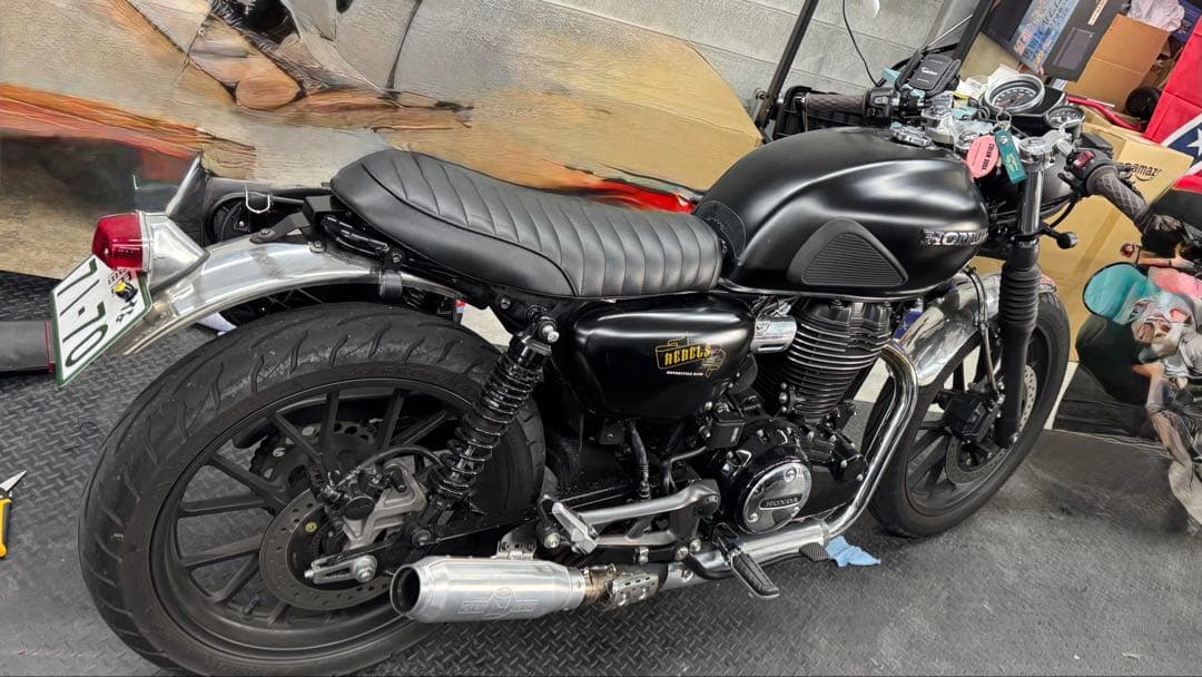 GB350　ショートフラットシート(タックロール)